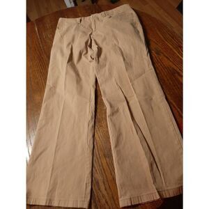 Size 6 Magellan Outdoors Khaki Tan Pants with Pockets and Belt Loops Mid Rise